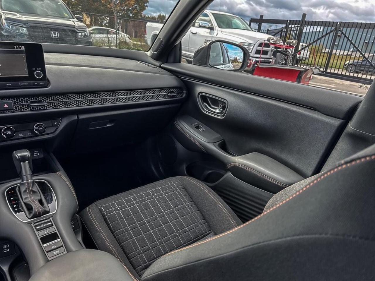 2024 Honda HR-V Sport Photo