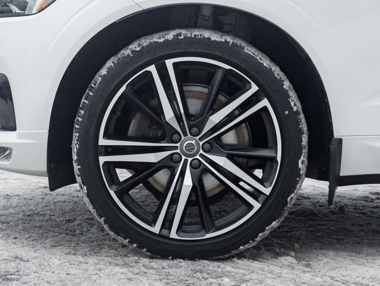 2021 Volvo XC60 T6 AWD R-Design  NEW BRAKES  B&W  POLESTAR  CPO Photo