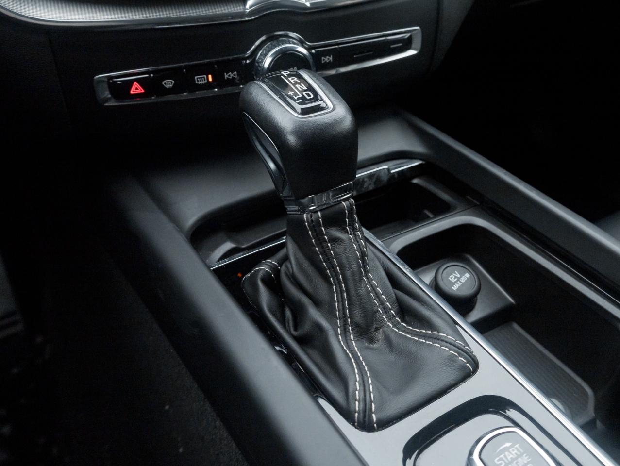 2021 Volvo XC60 T6 AWD R-Design  NEW BRAKES  B&W  POLESTAR  CPO Photo