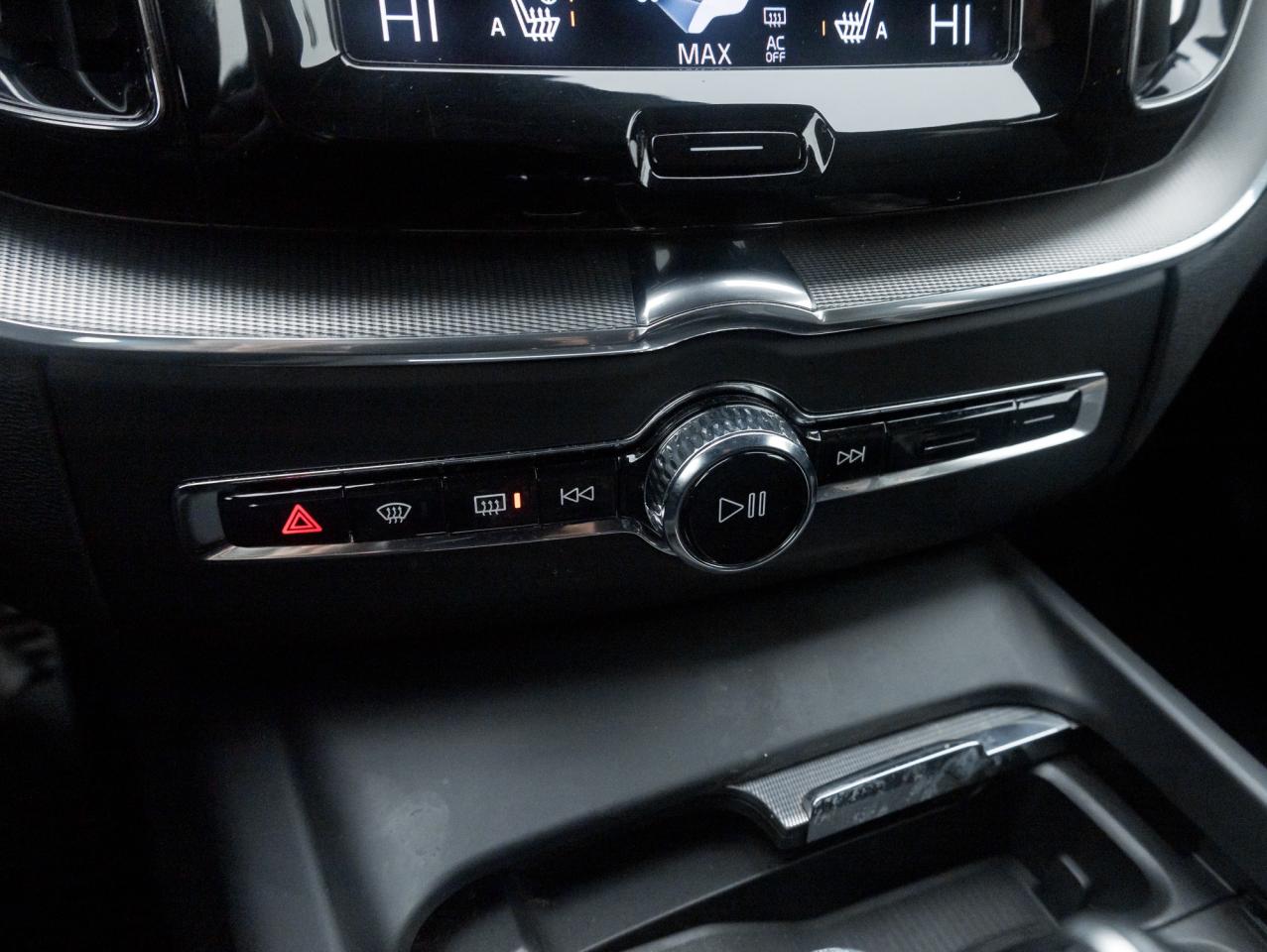 2021 Volvo XC60 T6 AWD R-Design  NEW BRAKES  B&W  POLESTAR  CPO Photo