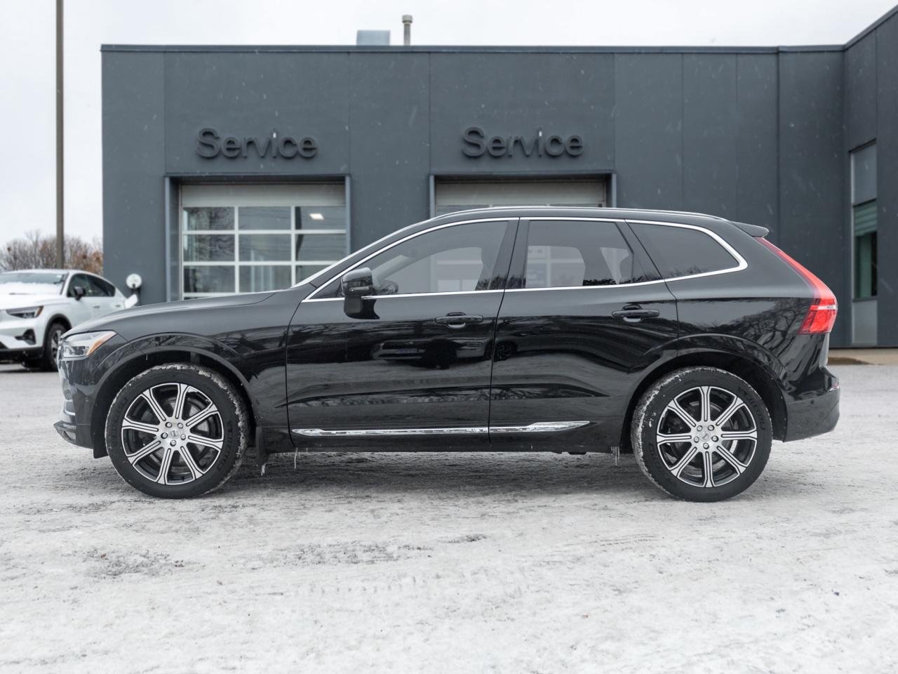 2018 Volvo XC60 T6 AWD Inscription  TRADE IN  SAFETY CERT  LOW KM Photo2