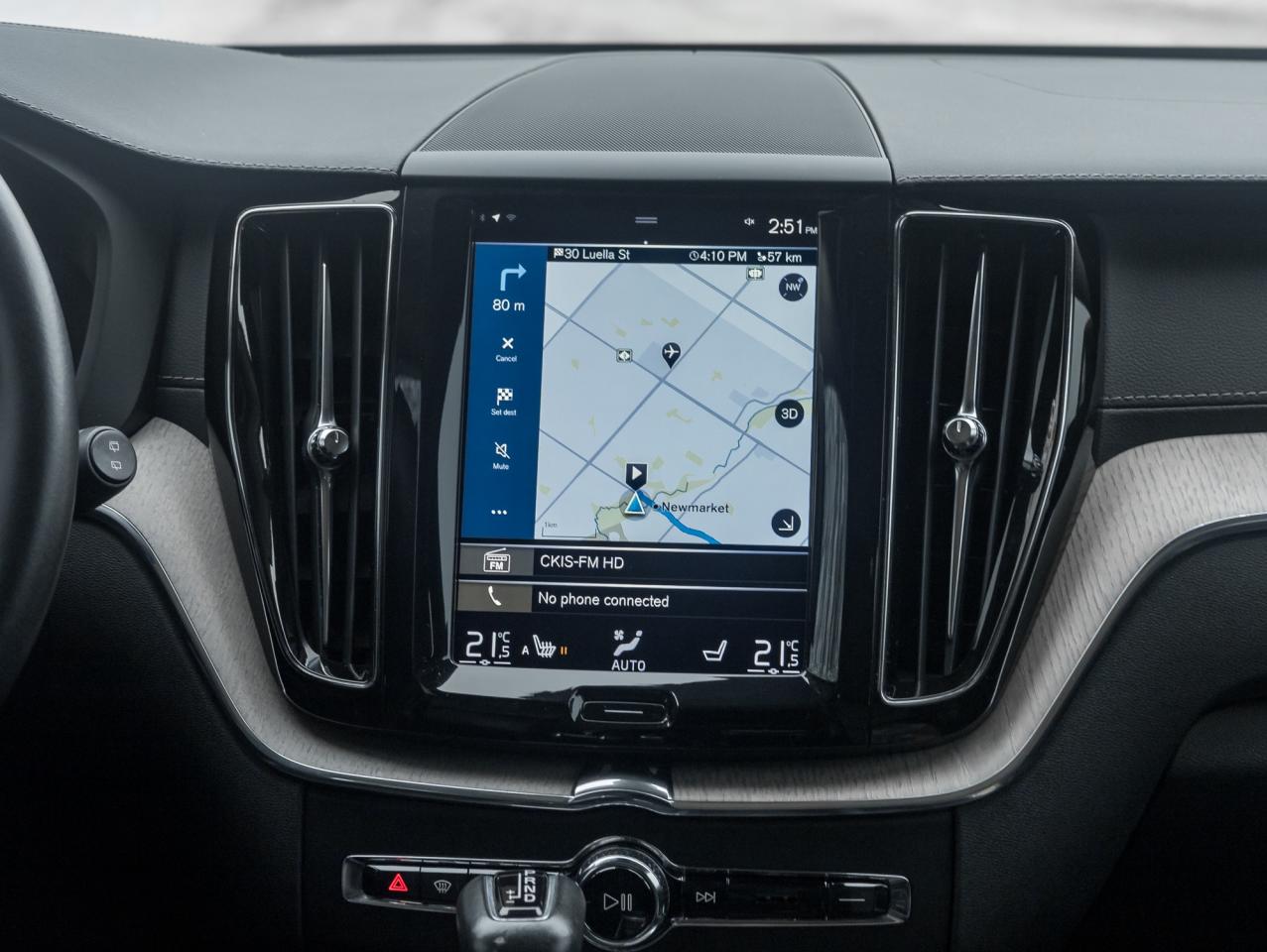 2018 Volvo XC60 T6 AWD Inscription  TRADE IN  SAFETY CERT  LOW KM Photo