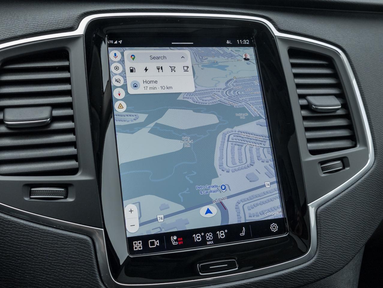 2024 Volvo XC90 Plug-In Hybrid T8 eAWD PHEV Core  OFF LEASE  CPO Photo