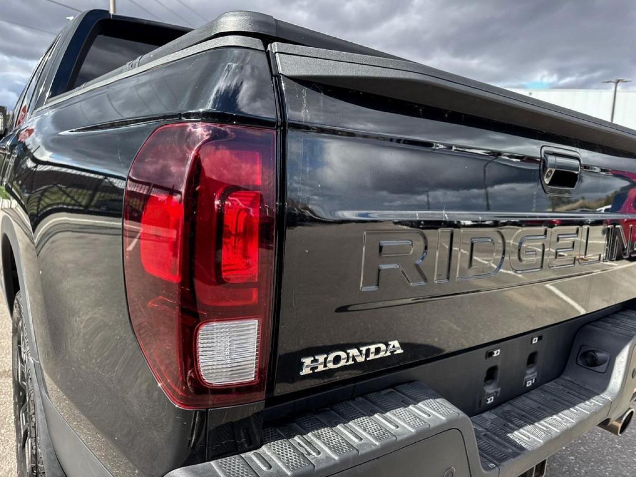 2024 Honda Ridgeline Black Edition Photo