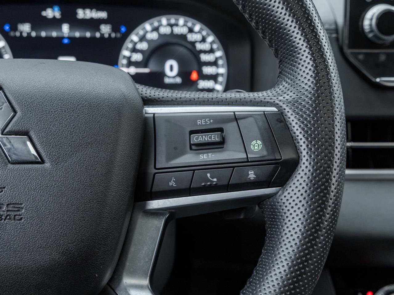 2022 Mitsubishi Outlander GT S-AWC   SAFETY CERTIFIED   BOSE SOUND SYSTEM Photo