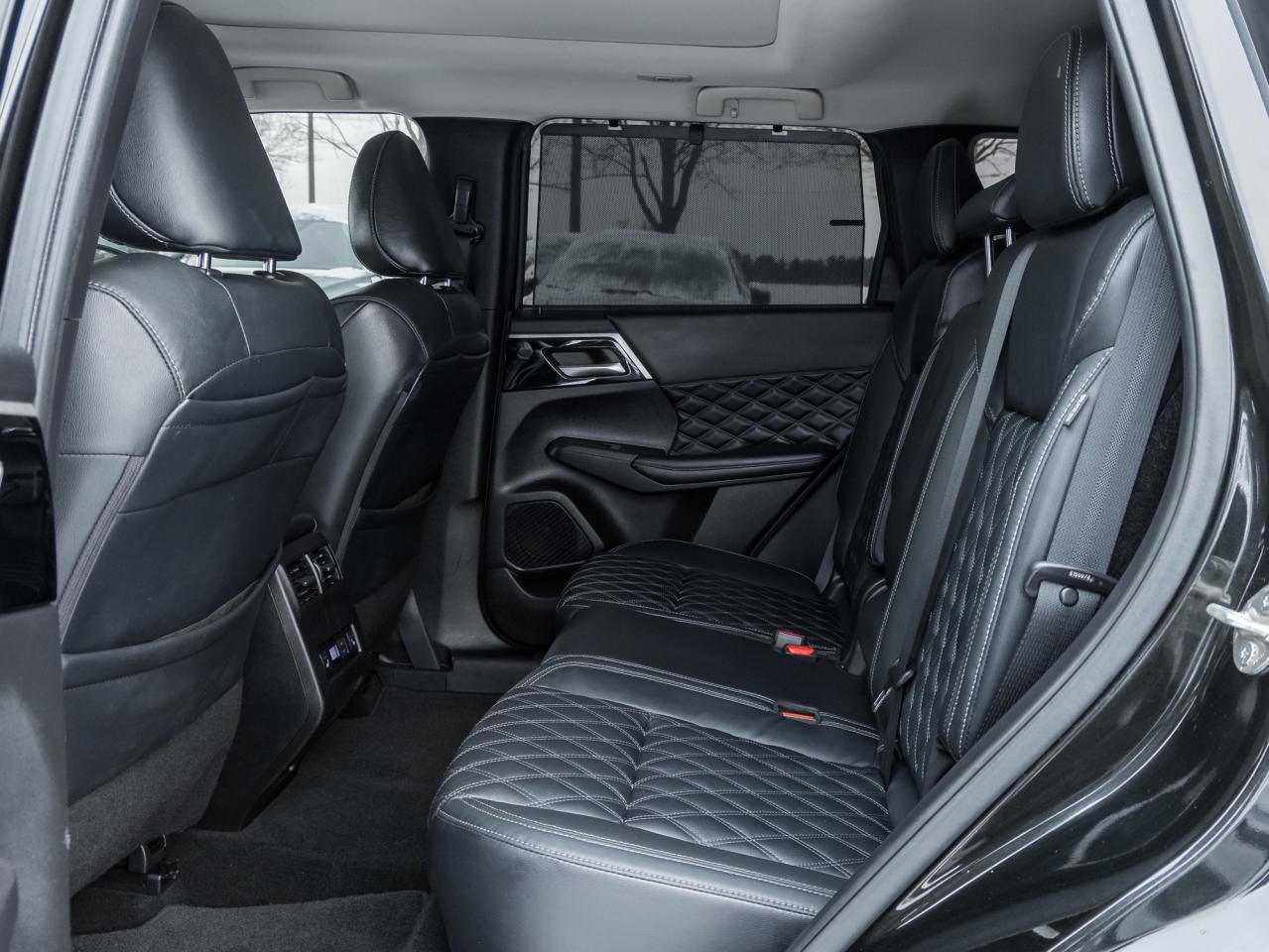 2022 Mitsubishi Outlander GT S-AWC   FINANCE RATES FOR AS LOW AS 6.99% Photo