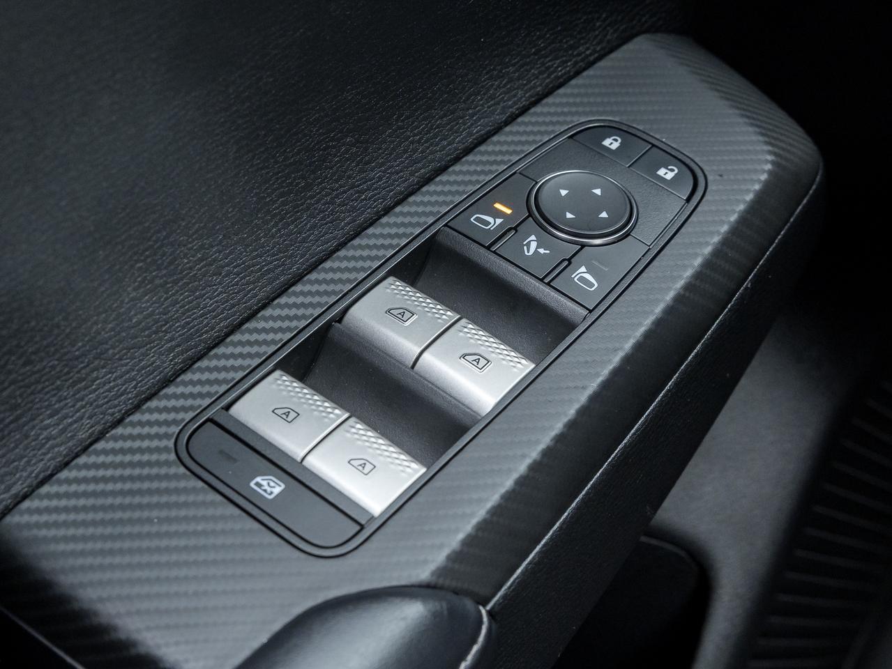 2022 Mitsubishi Outlander GT S-AWC   FINANCE RATES FOR AS LOW AS 6.99% Photo