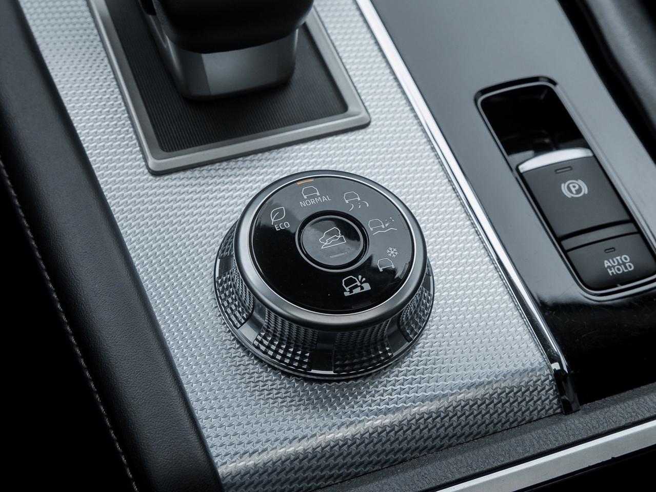 2022 Mitsubishi Outlander GT S-AWC   FINANCE RATES FOR AS LOW AS 6.99% Photo