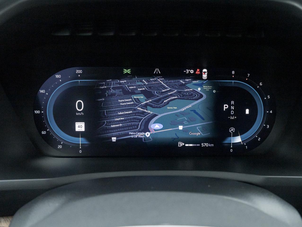 2023 Volvo XC90 B6 AWD Core 7-Seater  OFF LEASE ONE OWNER CPO Photo