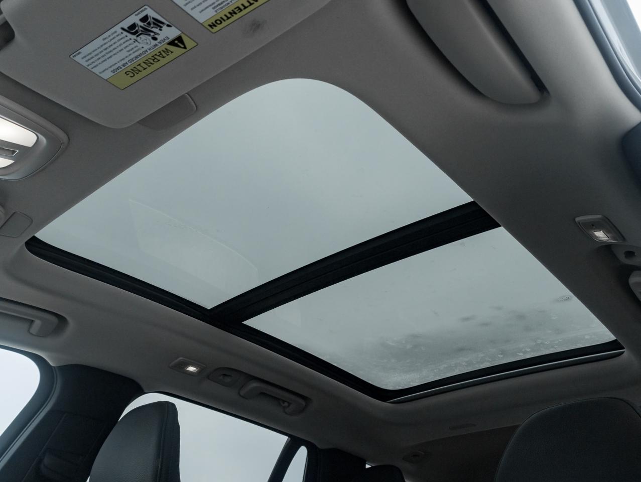 2023 Volvo XC90 B6 AWD Core 7-Seater  OFF LEASE ONE OWNER CPO Photo