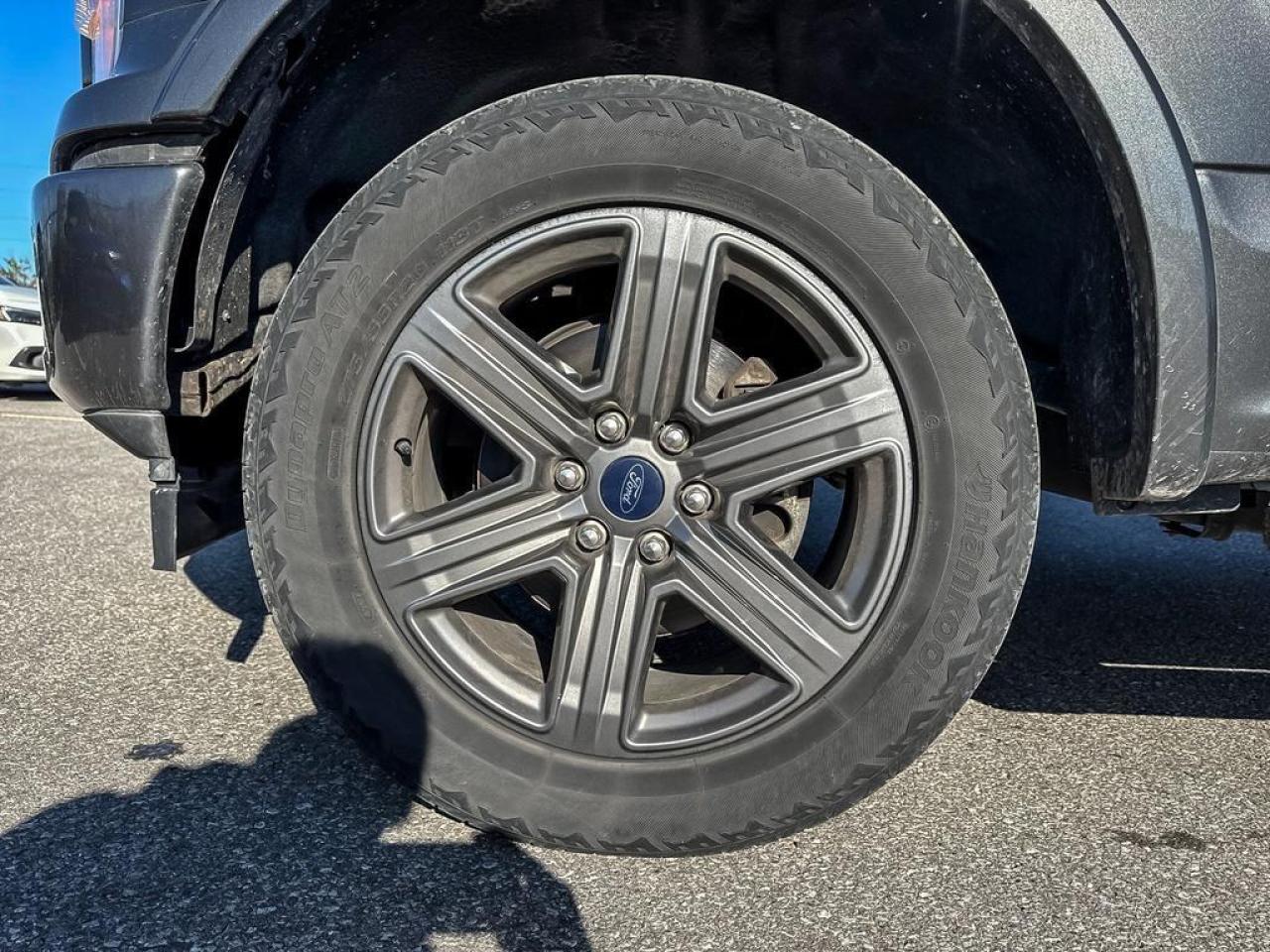 2020 Ford F-150 Lariat Photo