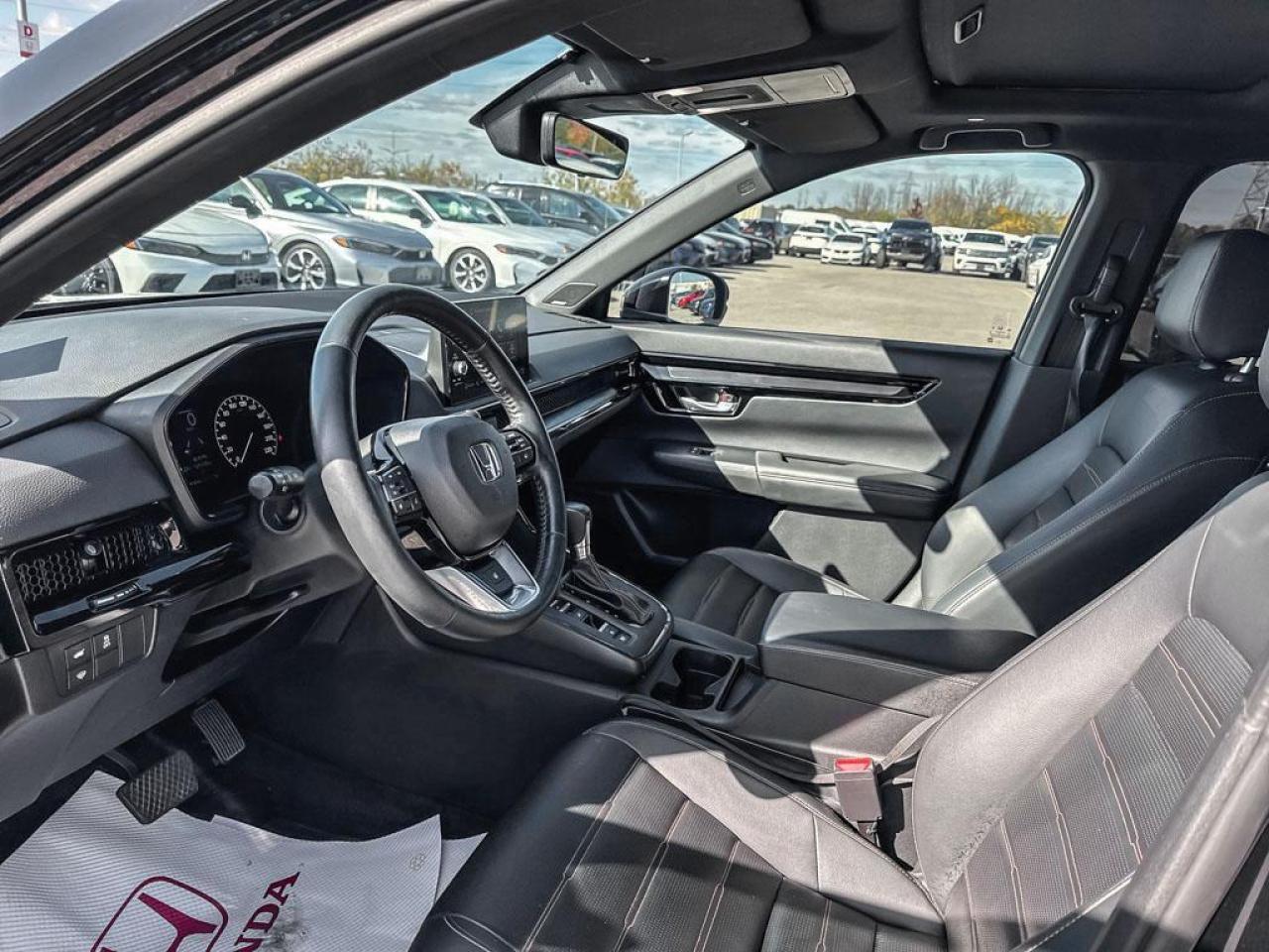 2024 Honda CR-V Hybrid Touring Photo