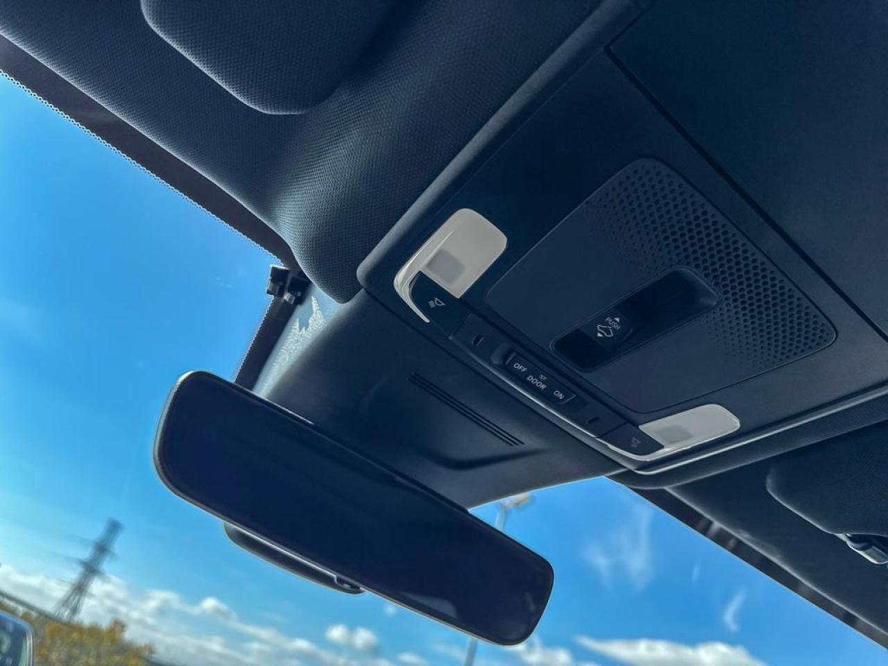 2024 Honda CR-V Hybrid Touring Photo