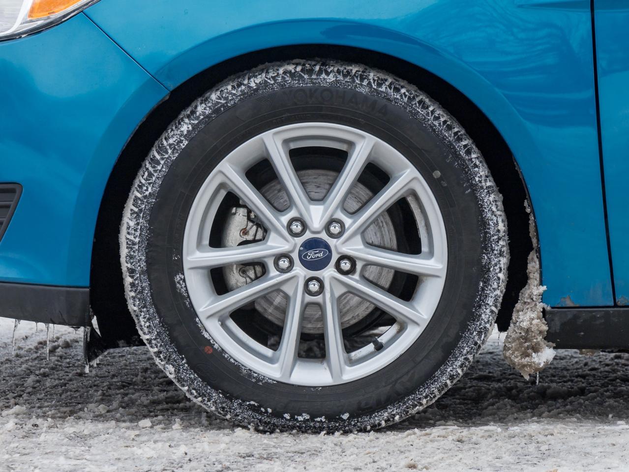 2016 Ford Focus 4dr Sdn SE   AS IS Photo3