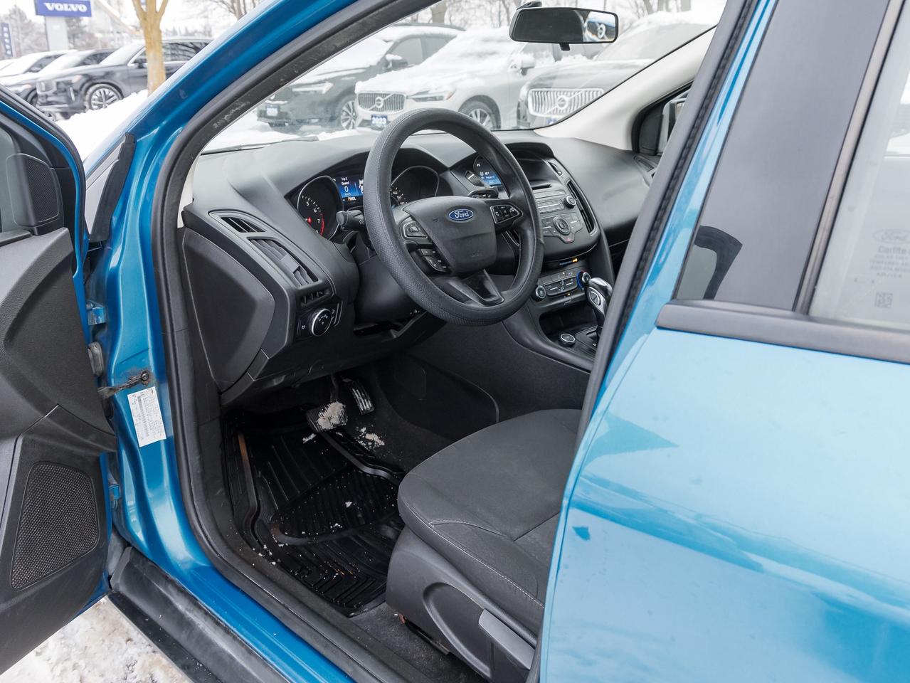 2016 Ford Focus 4dr Sdn SE   AS IS Photo