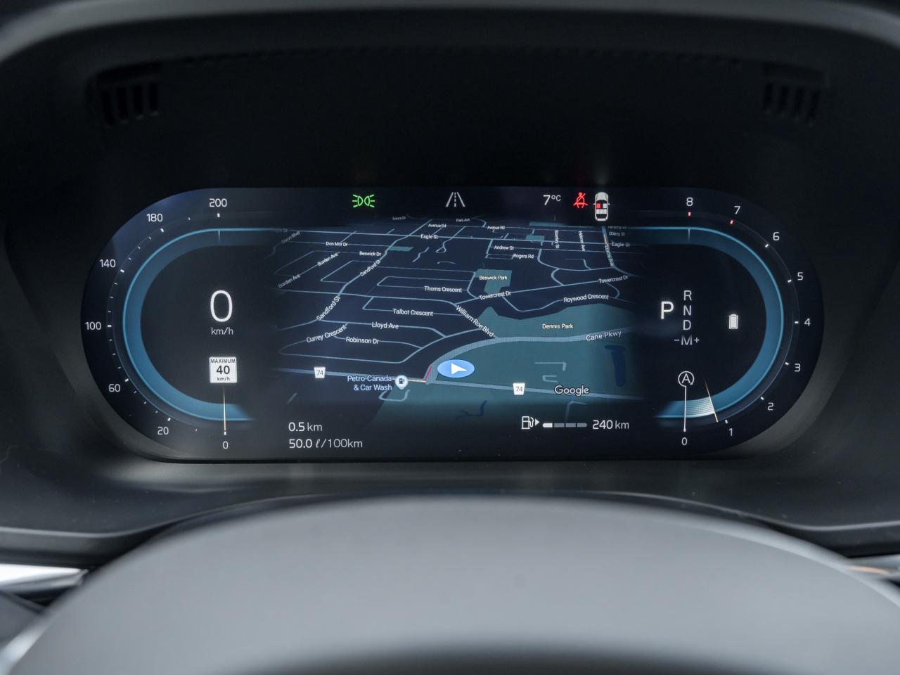 2025 Volvo XC60 B5 AWD Plus Dark Theme 20"ALLOY WHEELS LOW KM  CPO Photo