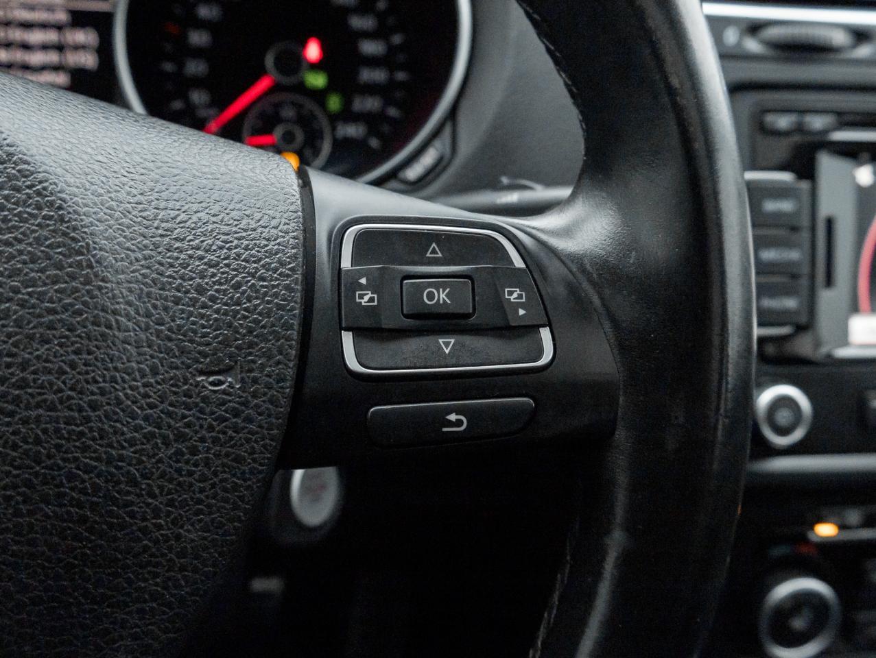 2014 Volkswagen Golf Wagon 4dr TDI DSG Wolfsburg Edition   AS IS Photo