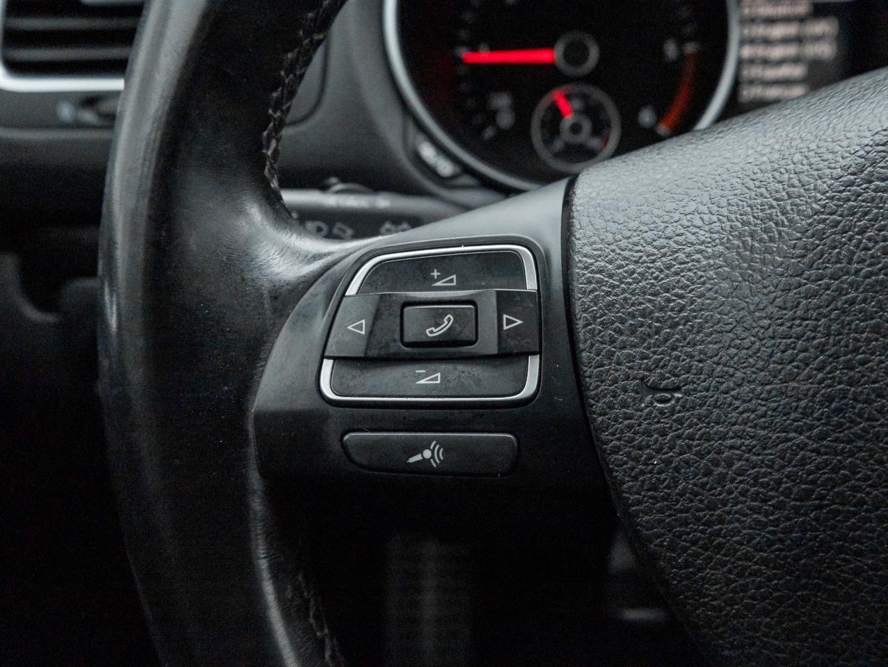 2014 Volkswagen Golf Wagon 4dr TDI DSG Wolfsburg Edition   AS IS Photo