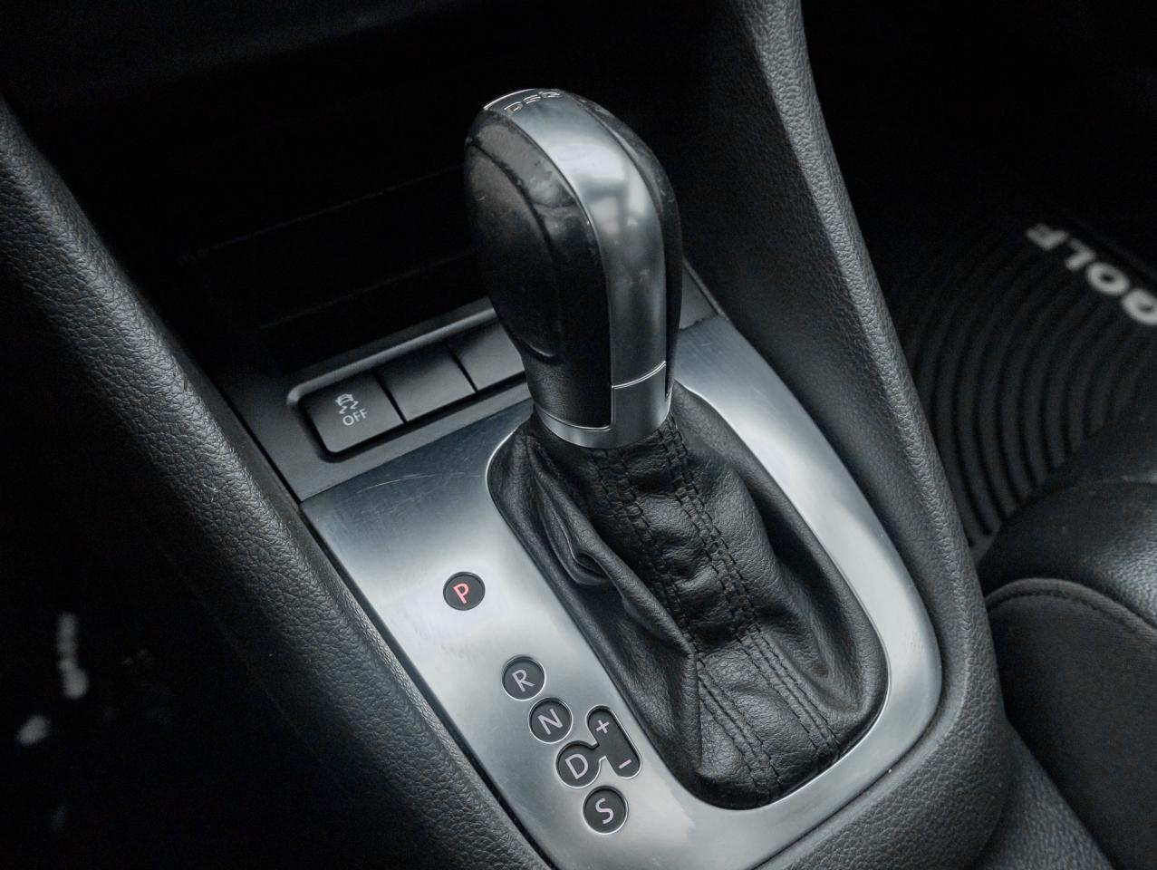 2014 Volkswagen Golf Wagon 4dr TDI DSG Wolfsburg Edition   AS IS Photo