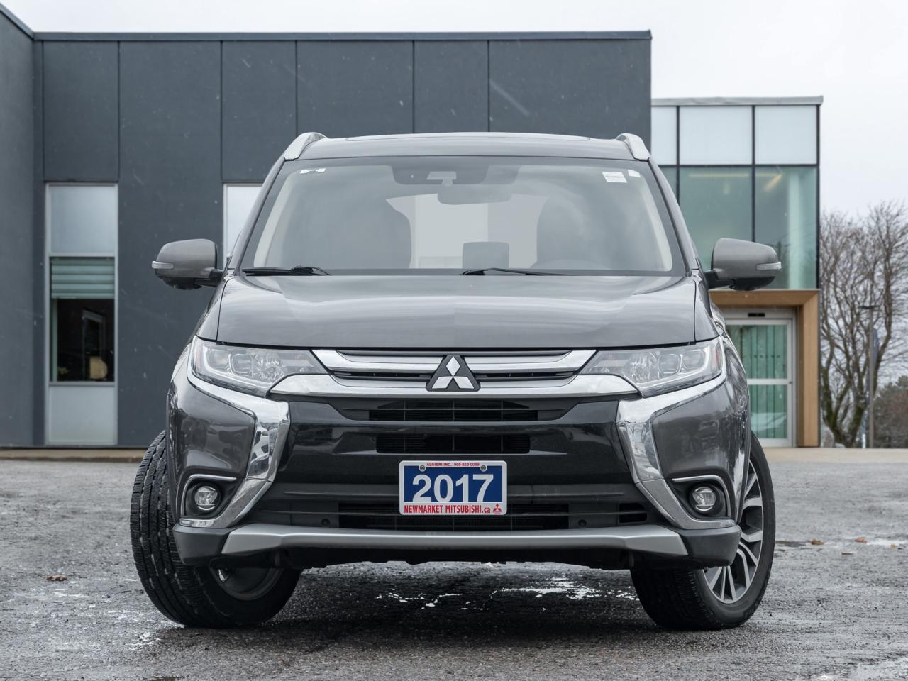 2017 Mitsubishi Outlander AWC 4dr GT ONE OWNER ACCIDENT FREE SAFETY CERTIFIE Photo