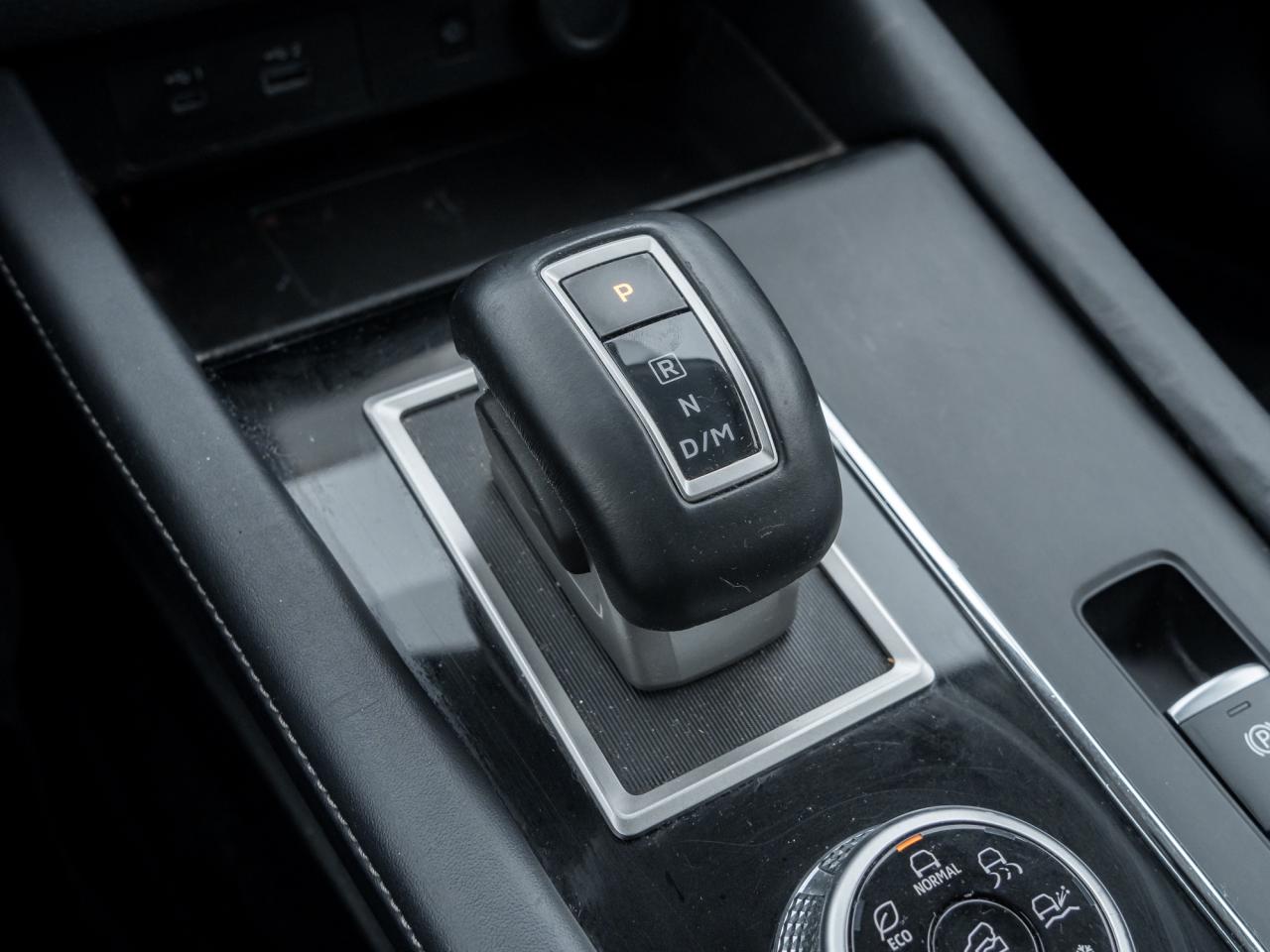 2022 Mitsubishi Outlander SE S-AWC   ONE OWNER   SAFETY CERTIFIED   LOW KM Photo