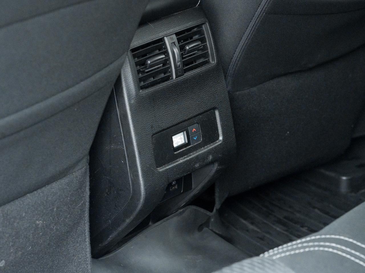 2022 Mitsubishi Outlander SE S-AWC   ONE OWNER   SAFETY CERTIFIED   LOW KM Photo