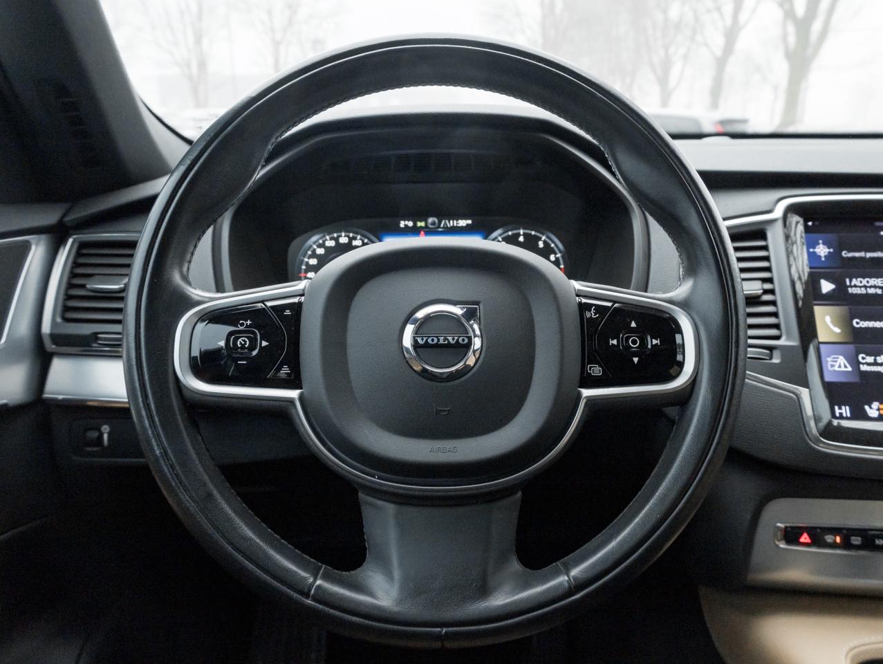 2019 Volvo XC90 T6 AWD Momentum PLUS  TRADE IN  SAFETY CERT Photo