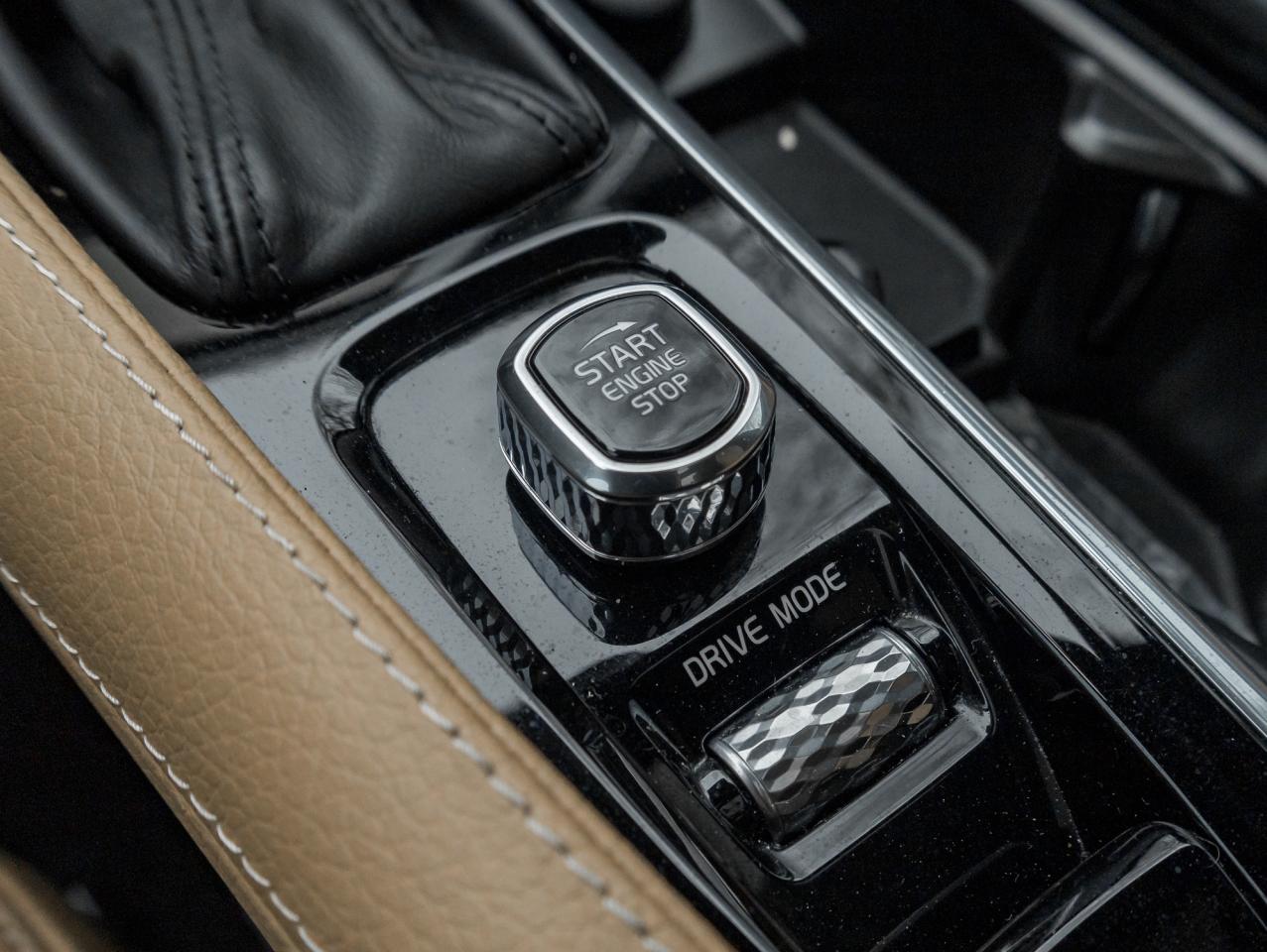 2019 Volvo XC90 T6 AWD Momentum PLUS  TRADE IN  SAFETY CERT Photo