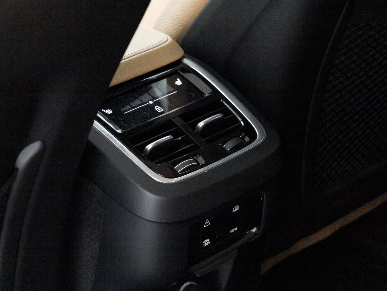 2019 Volvo XC90 T6 AWD Momentum PLUS  TRADE IN  SAFETY CERT Photo