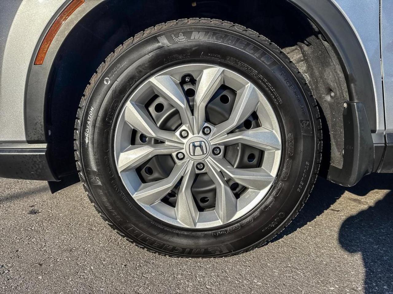 2024 Honda CR-V LX Photo