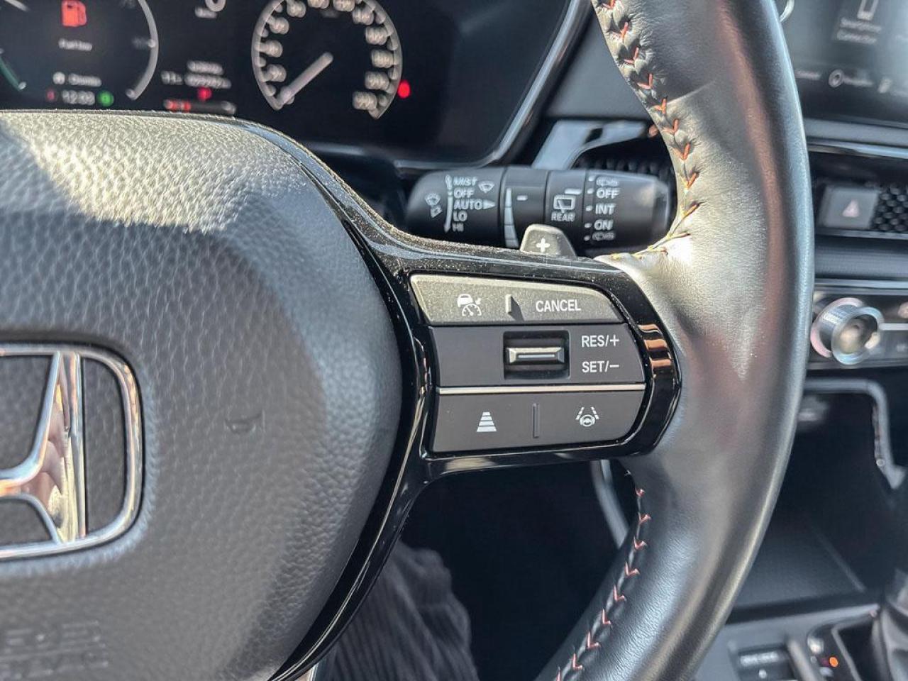 2024 Honda CR-V Hybrid Touring Photo