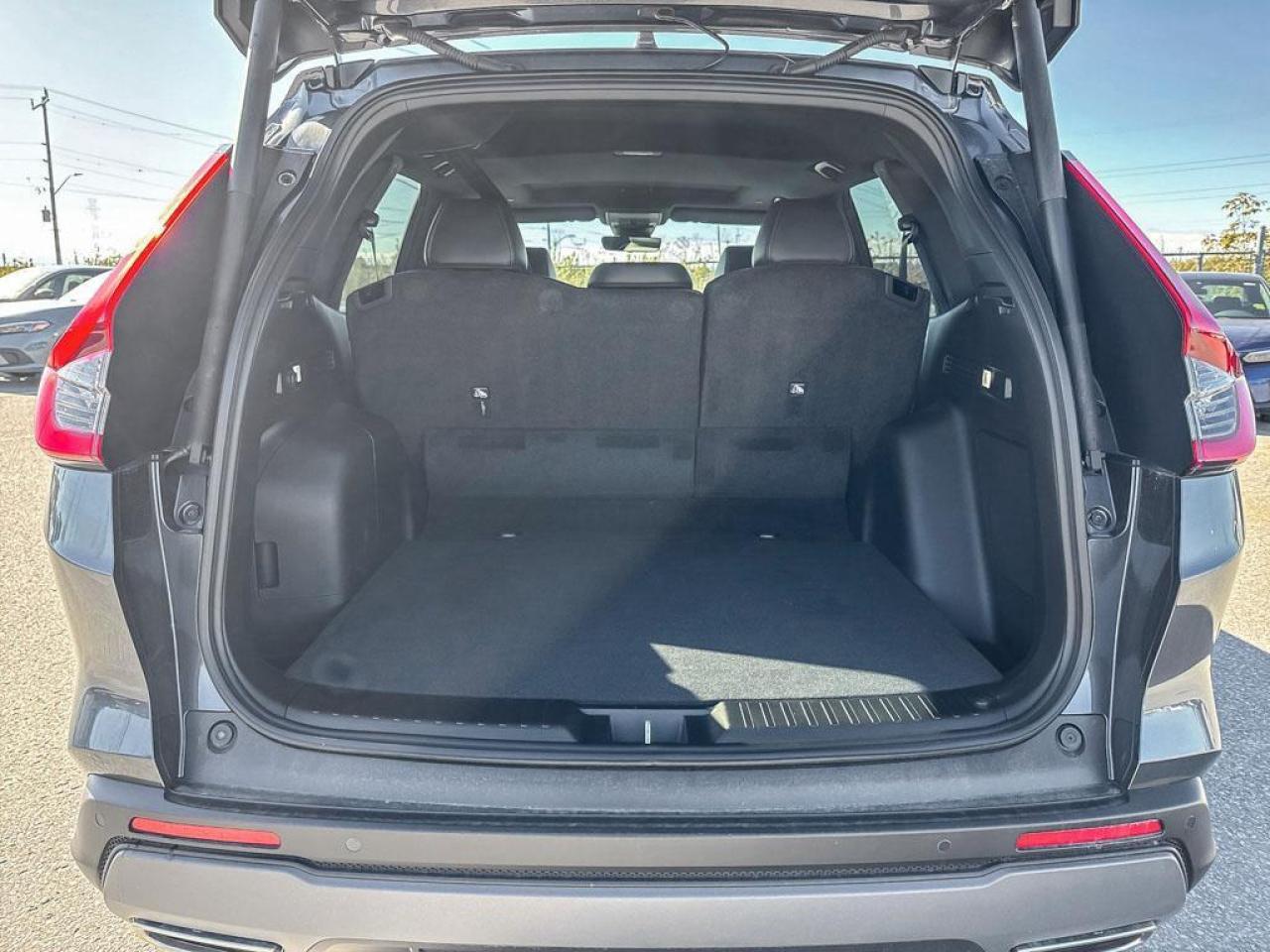 2024 Honda CR-V Hybrid Touring Photo