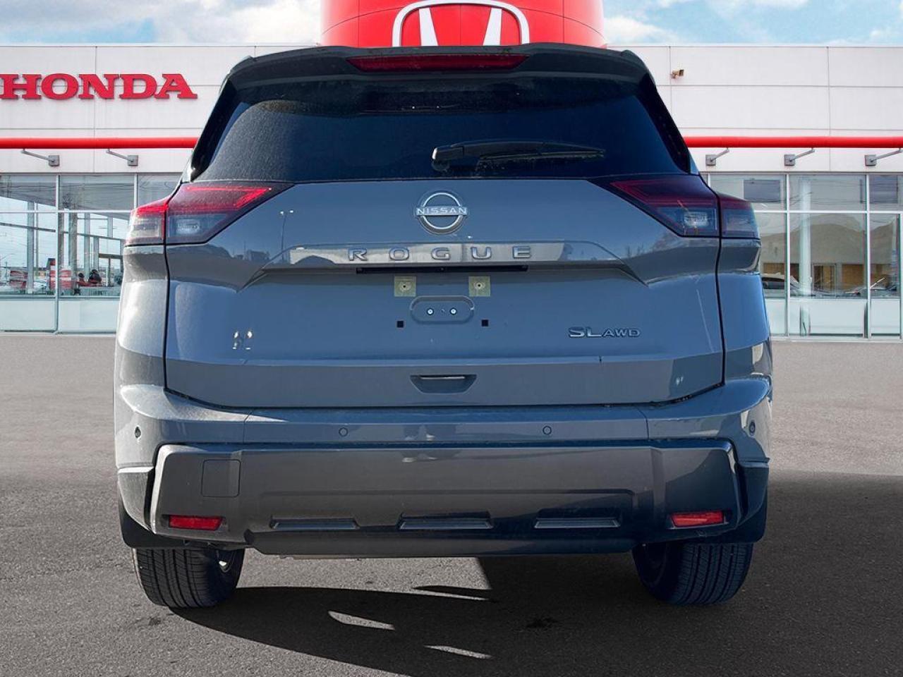 2025 Nissan Rogue SL Photo