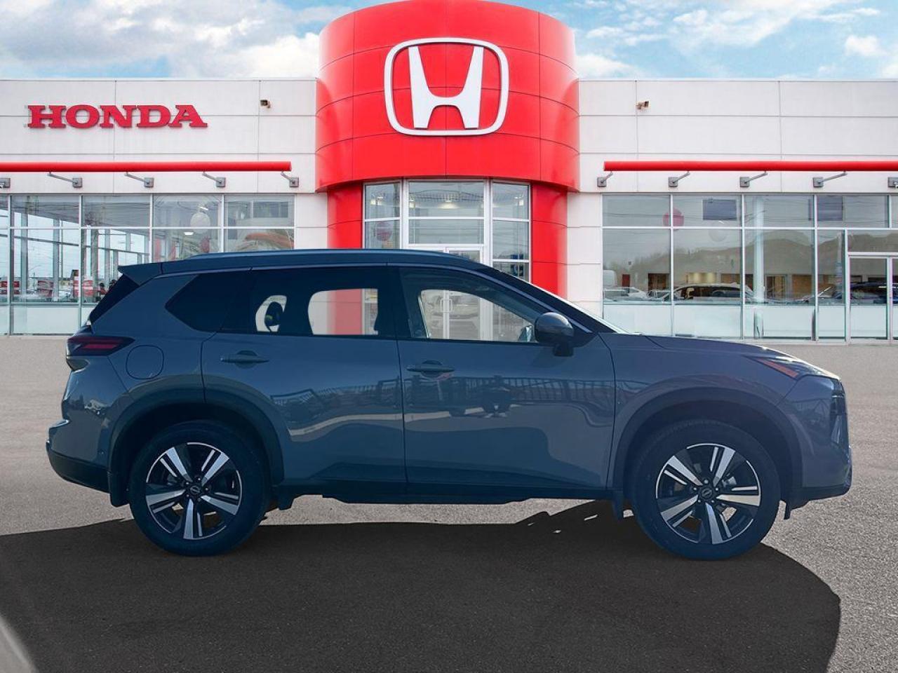 2025 Nissan Rogue SL Photo