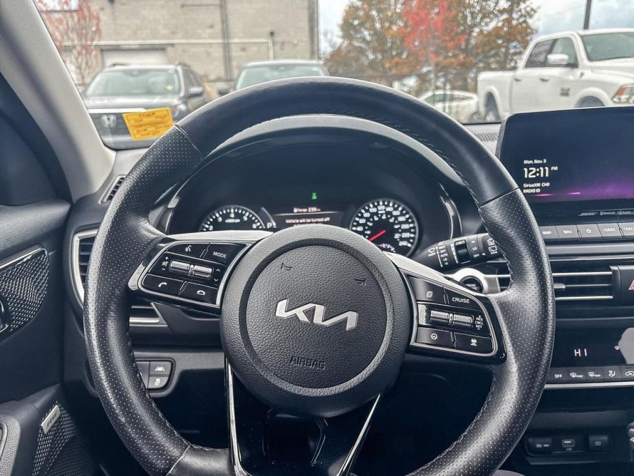 2023 Kia Seltos SX Turbo Photo