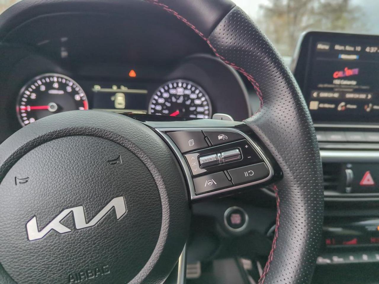 2024 Kia Forte5 GT Photo