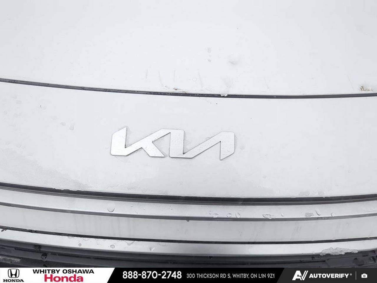 2025 Kia Niro Plug-In Hybrid LX Photo