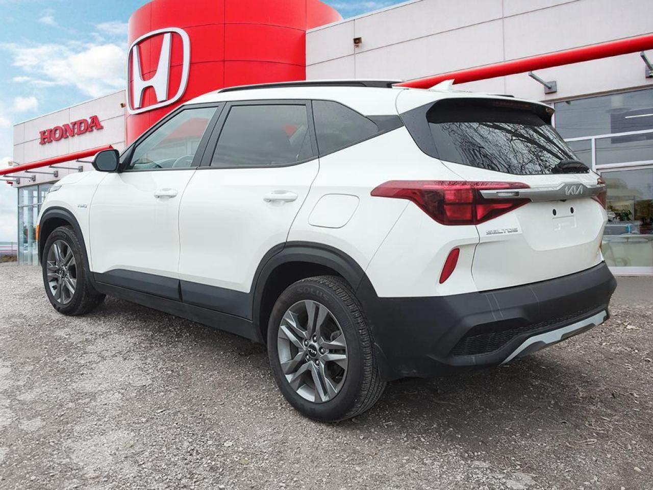 2023 Kia Seltos LX Photo