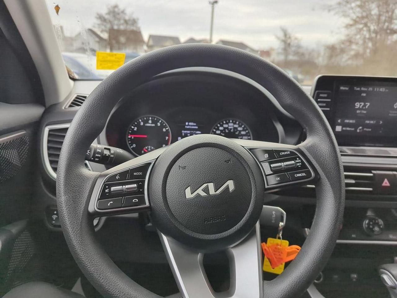 2023 Kia Seltos LX Photo