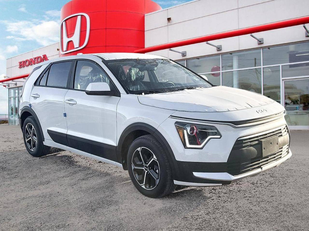 2025 Kia Niro Plug-In Hybrid LX Photo