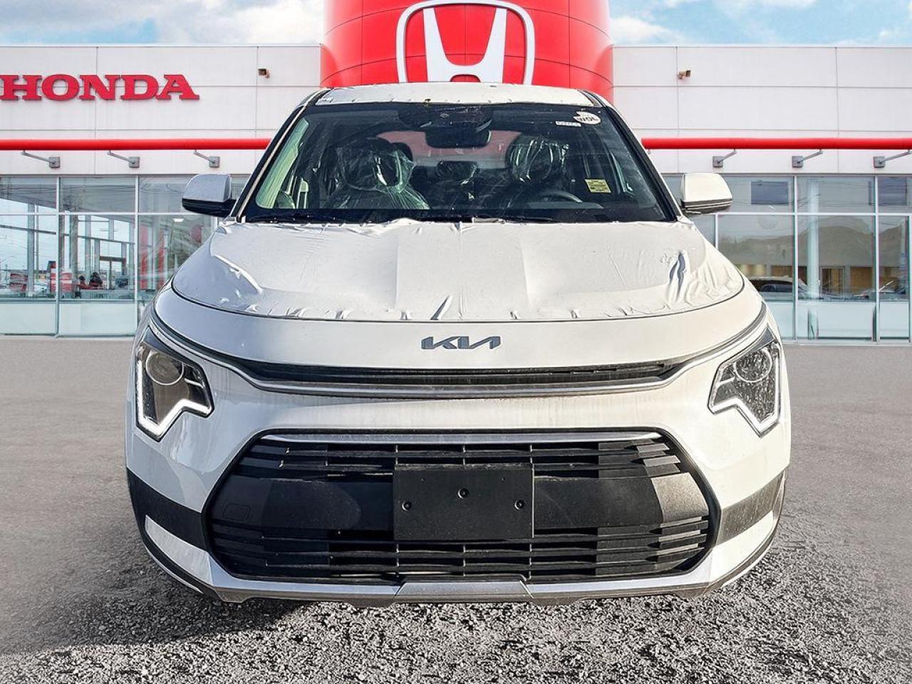 2025 Kia Niro Plug-In Hybrid LX Photo