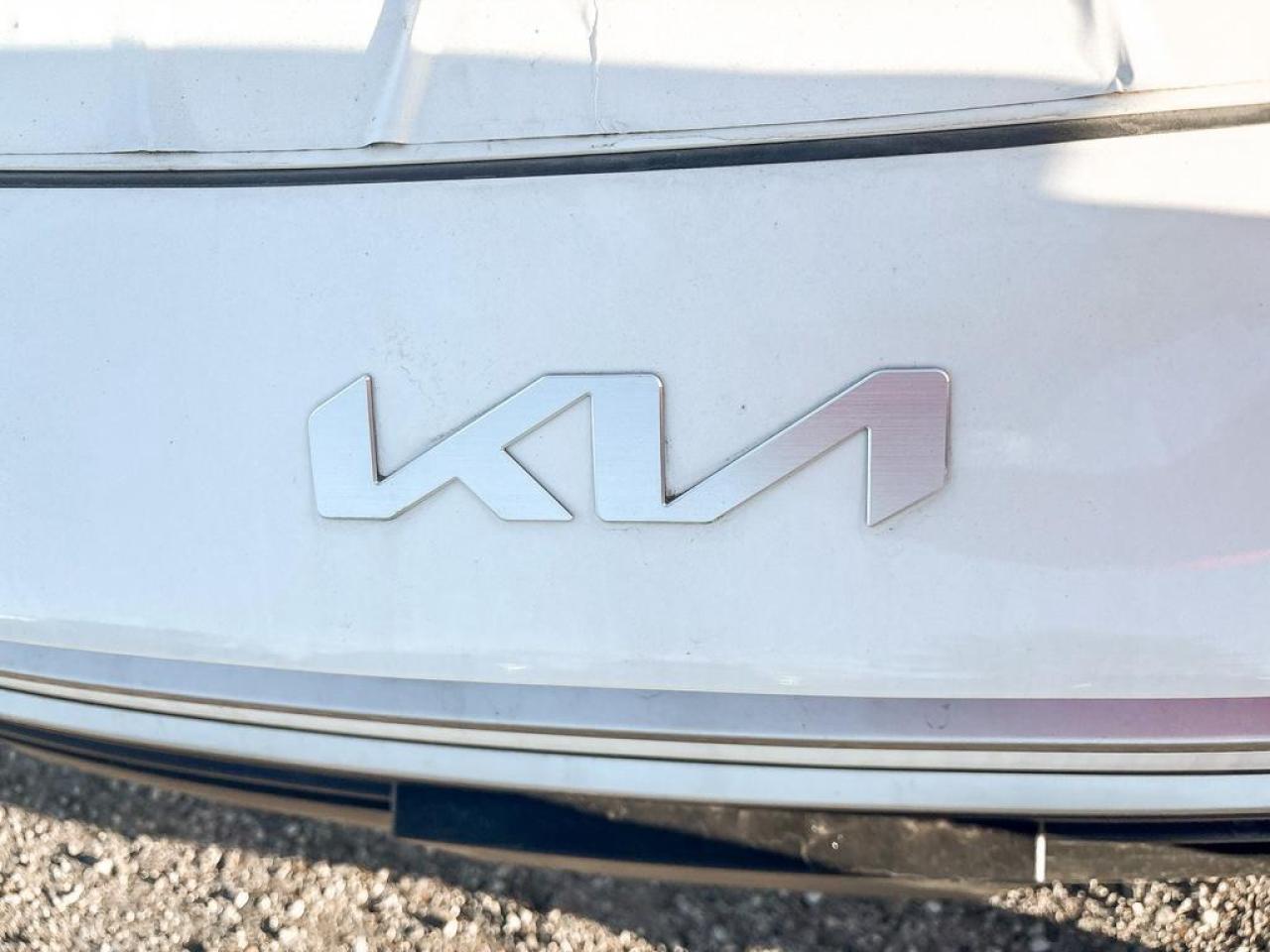 2025 Kia Niro Plug-In Hybrid LX Photo