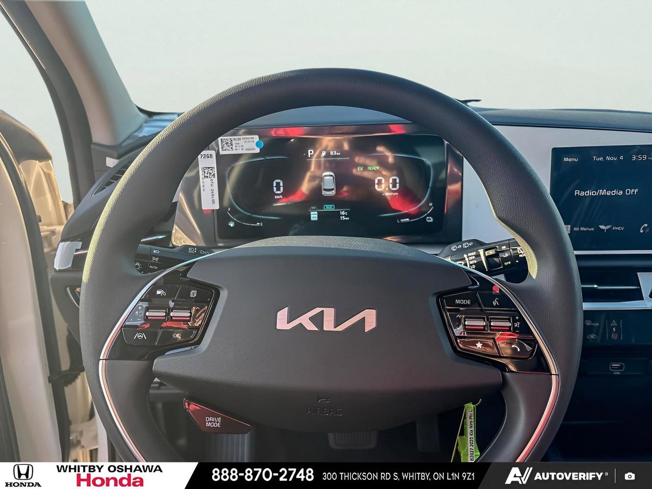 2025 Kia Niro Plug-In Hybrid LX Photo