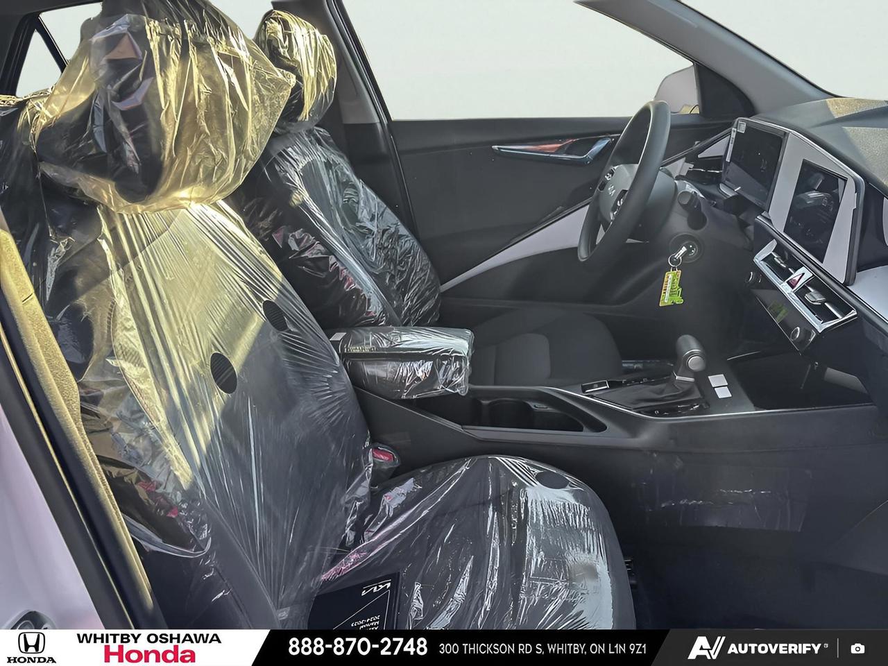 2025 Kia Niro Plug-In Hybrid LX Photo