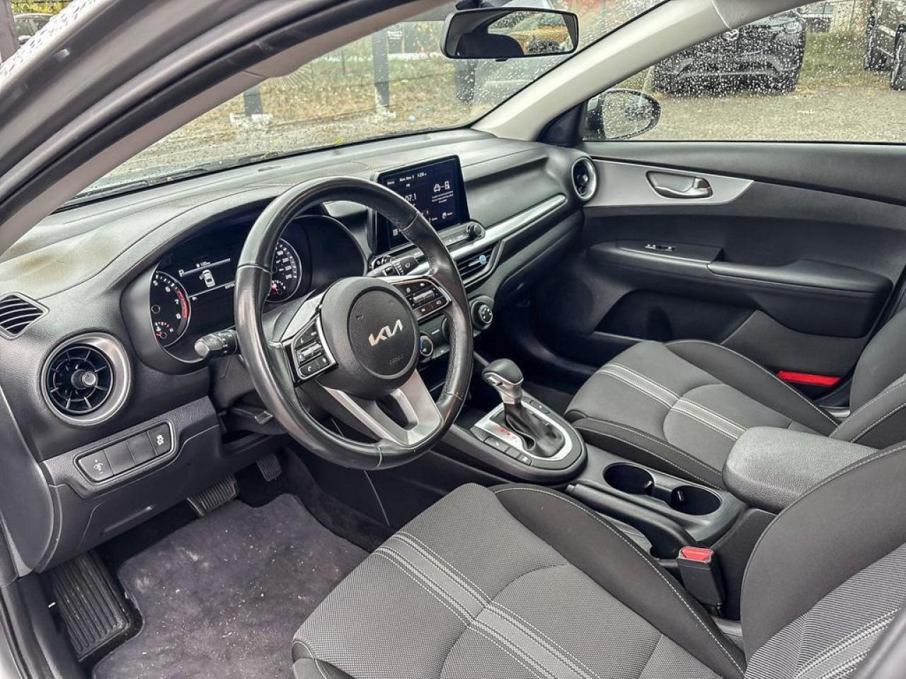 2022 Kia Forte LX Photo