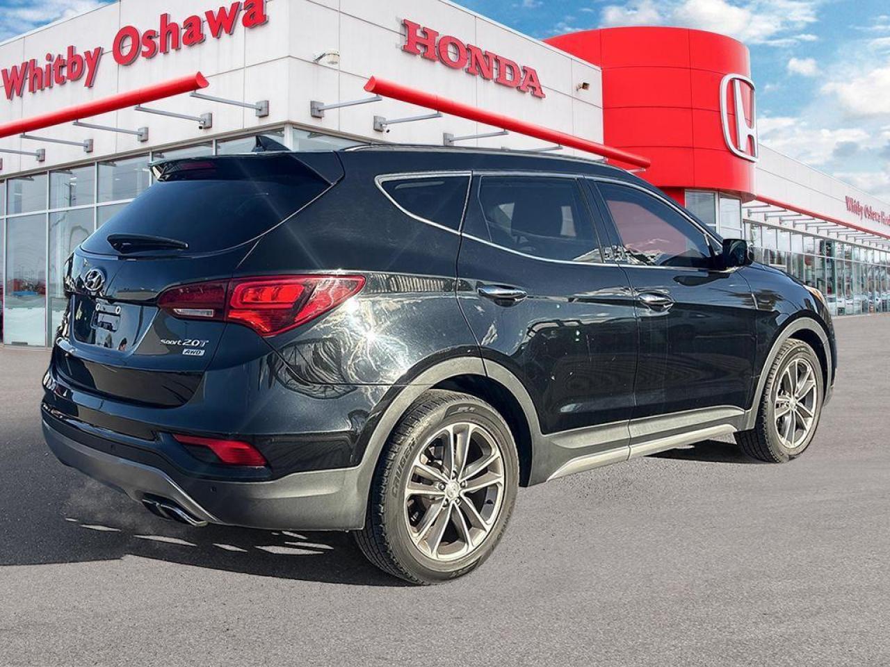 2017 Hyundai Santa Fe Sport 2.0T LIMITED Photo