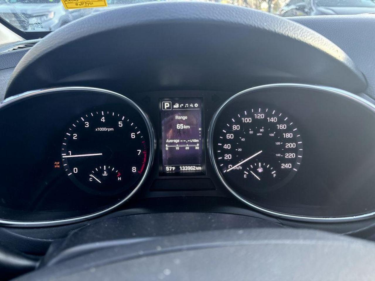 2017 Hyundai Santa Fe Sport 2.0T LIMITED Photo