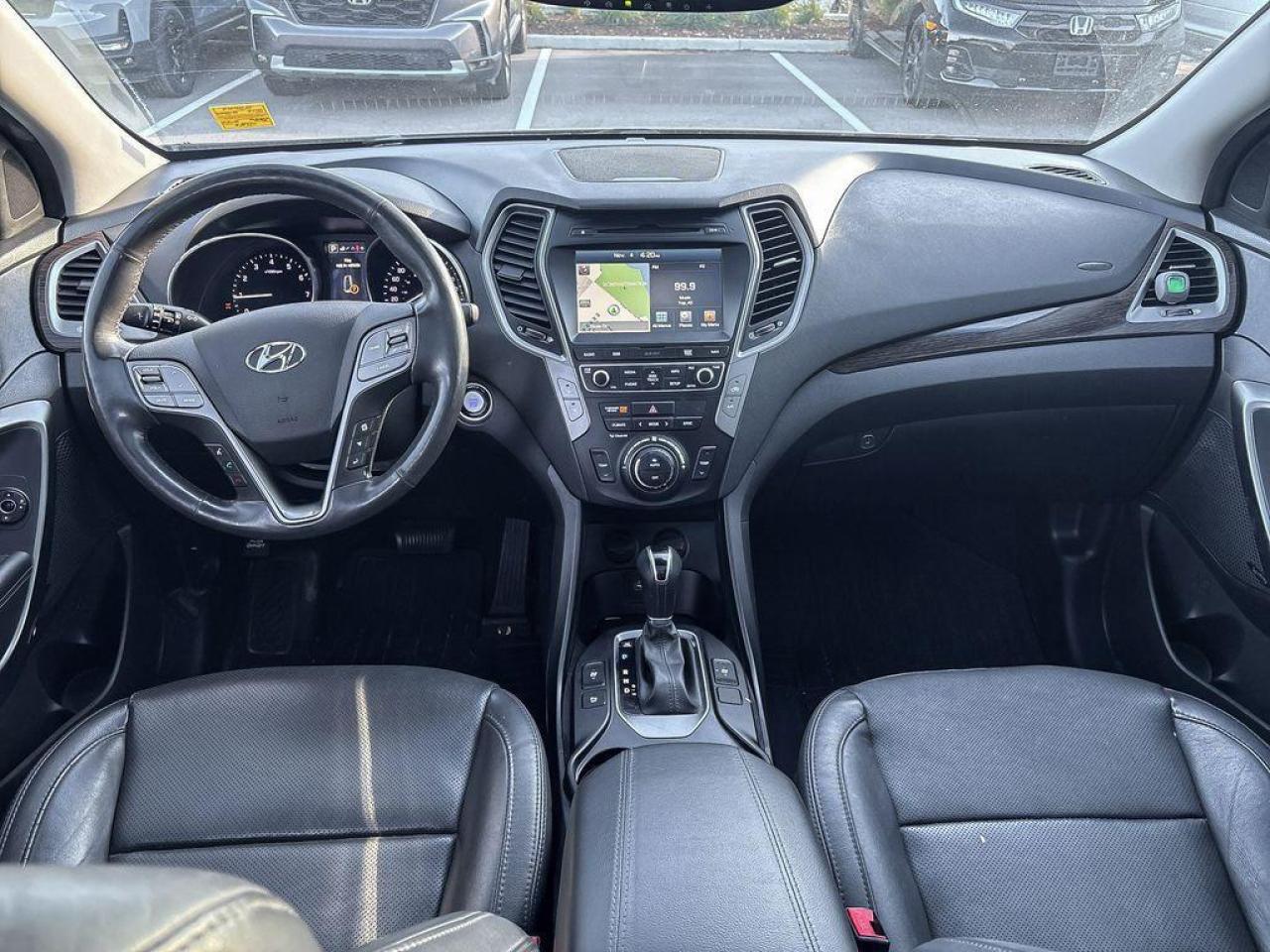 2017 Hyundai Santa Fe Sport 2.0T LIMITED Photo