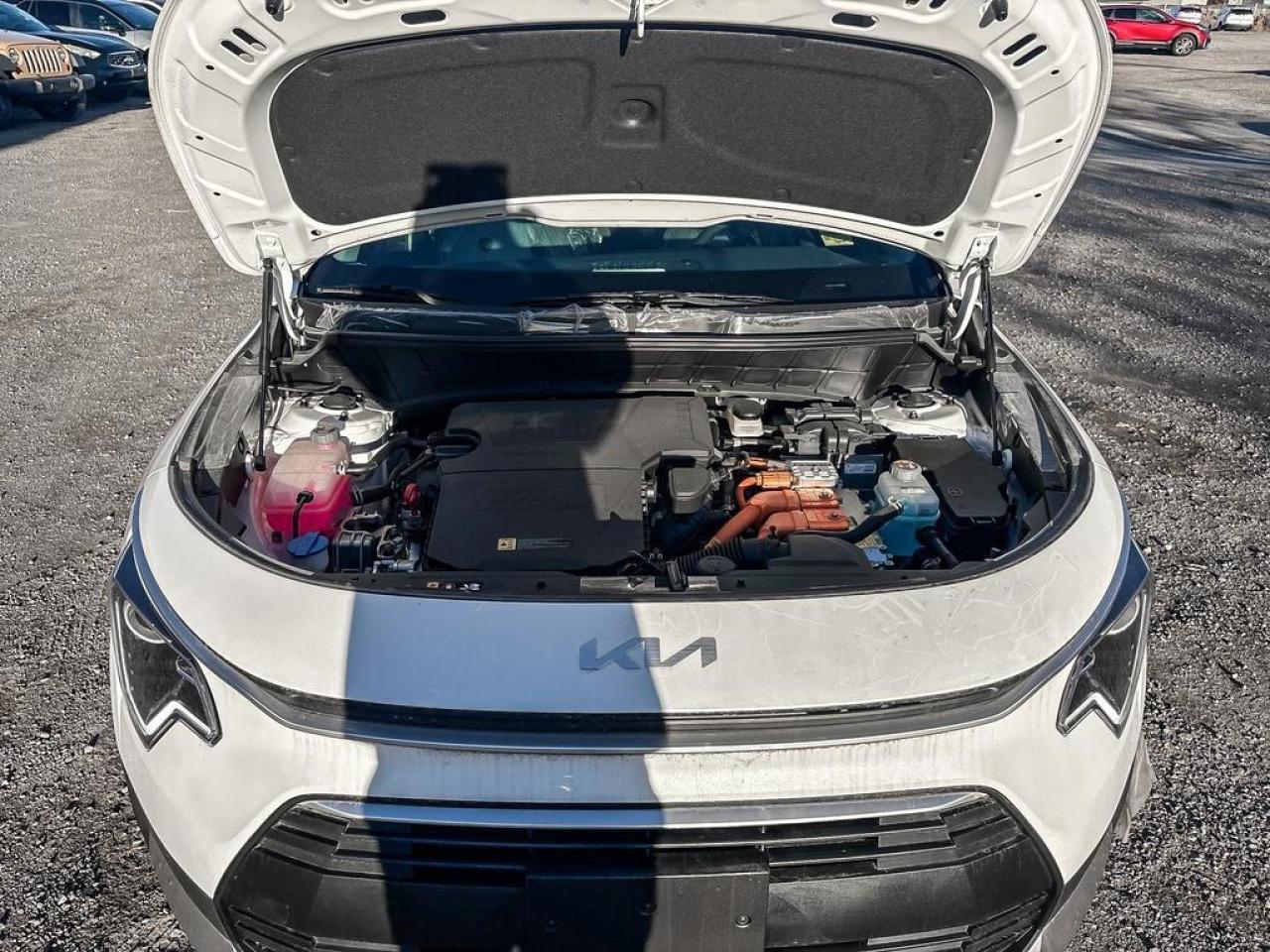 2025 Kia Niro Plug-In Hybrid LX Photo