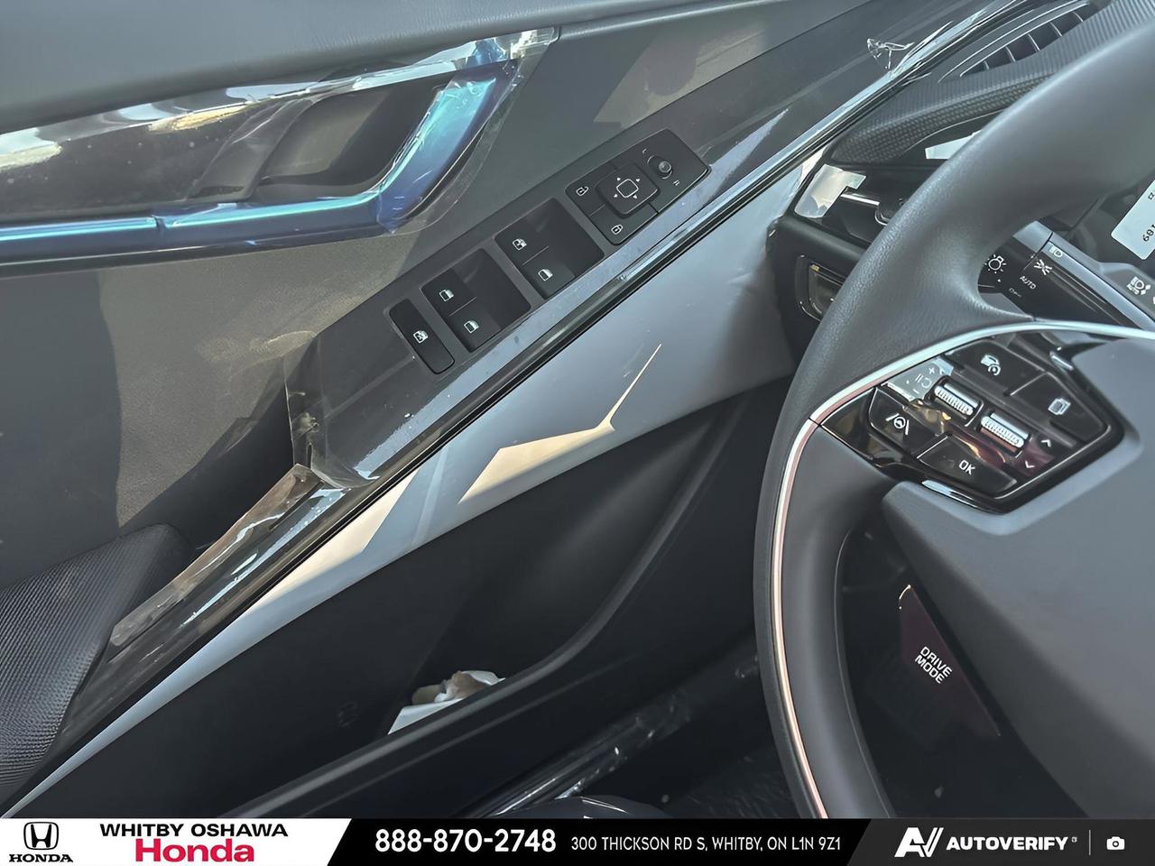 2025 Kia Niro Plug-In Hybrid LX Photo